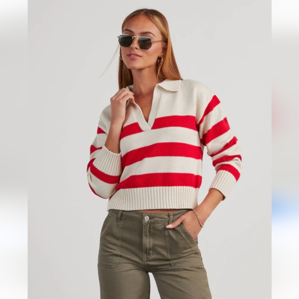 Jessica Simpson pink crop knit sweater